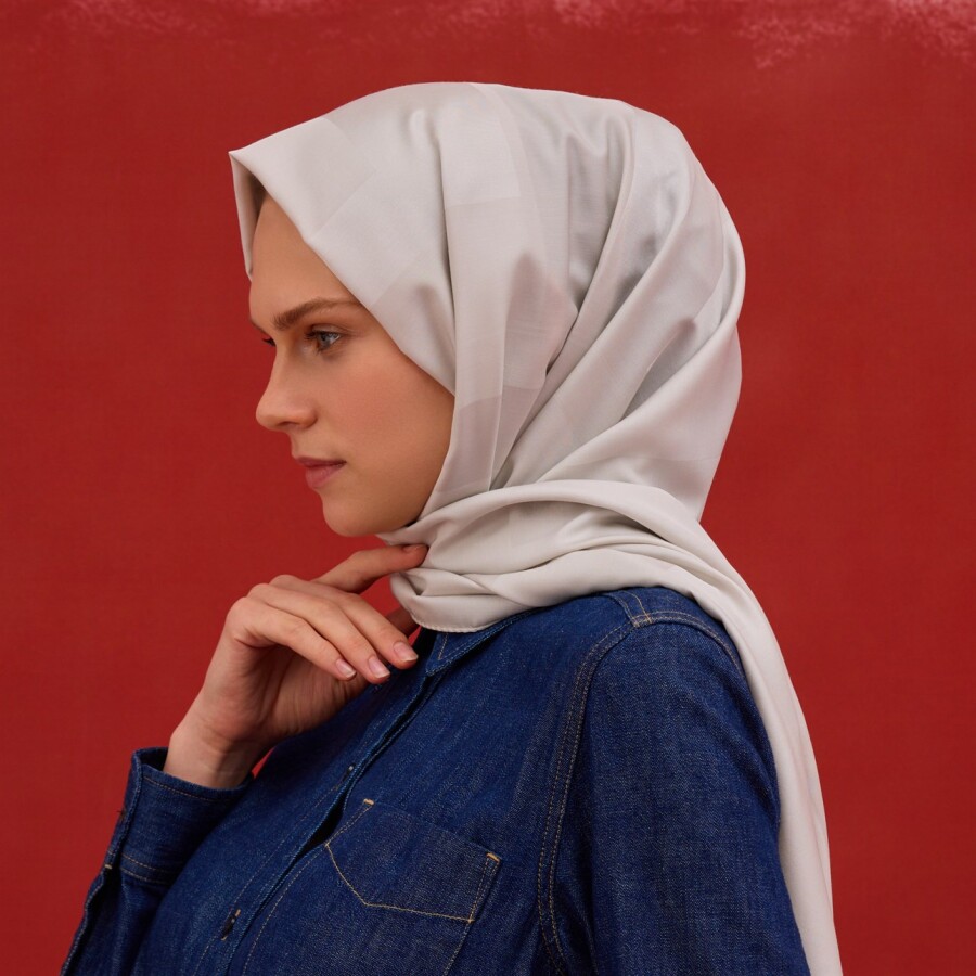 4 Season L Gri Beyaz