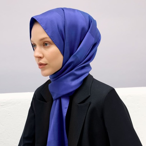 4 Season L Parlament Mavi - Thumbnail