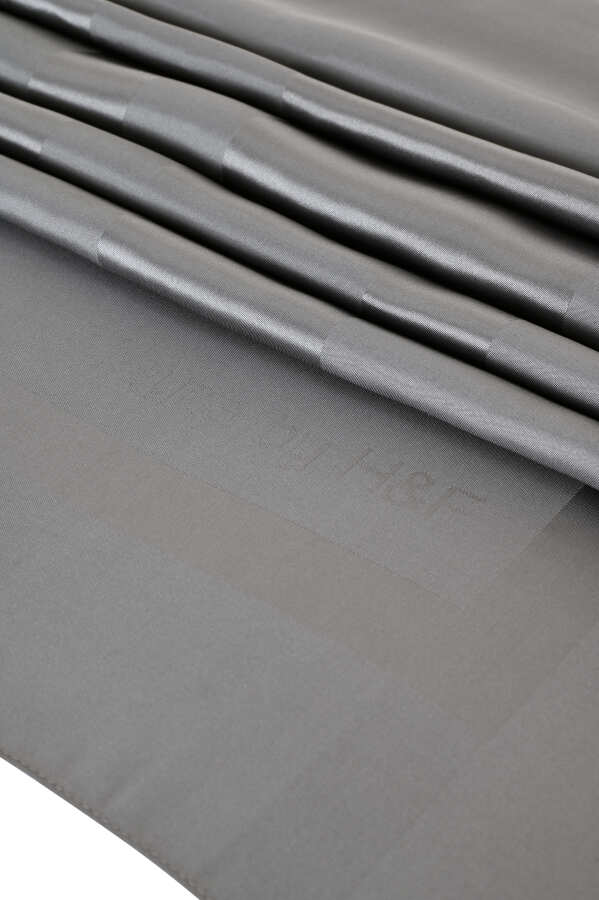 PURE SILK SERİSİ GRİ